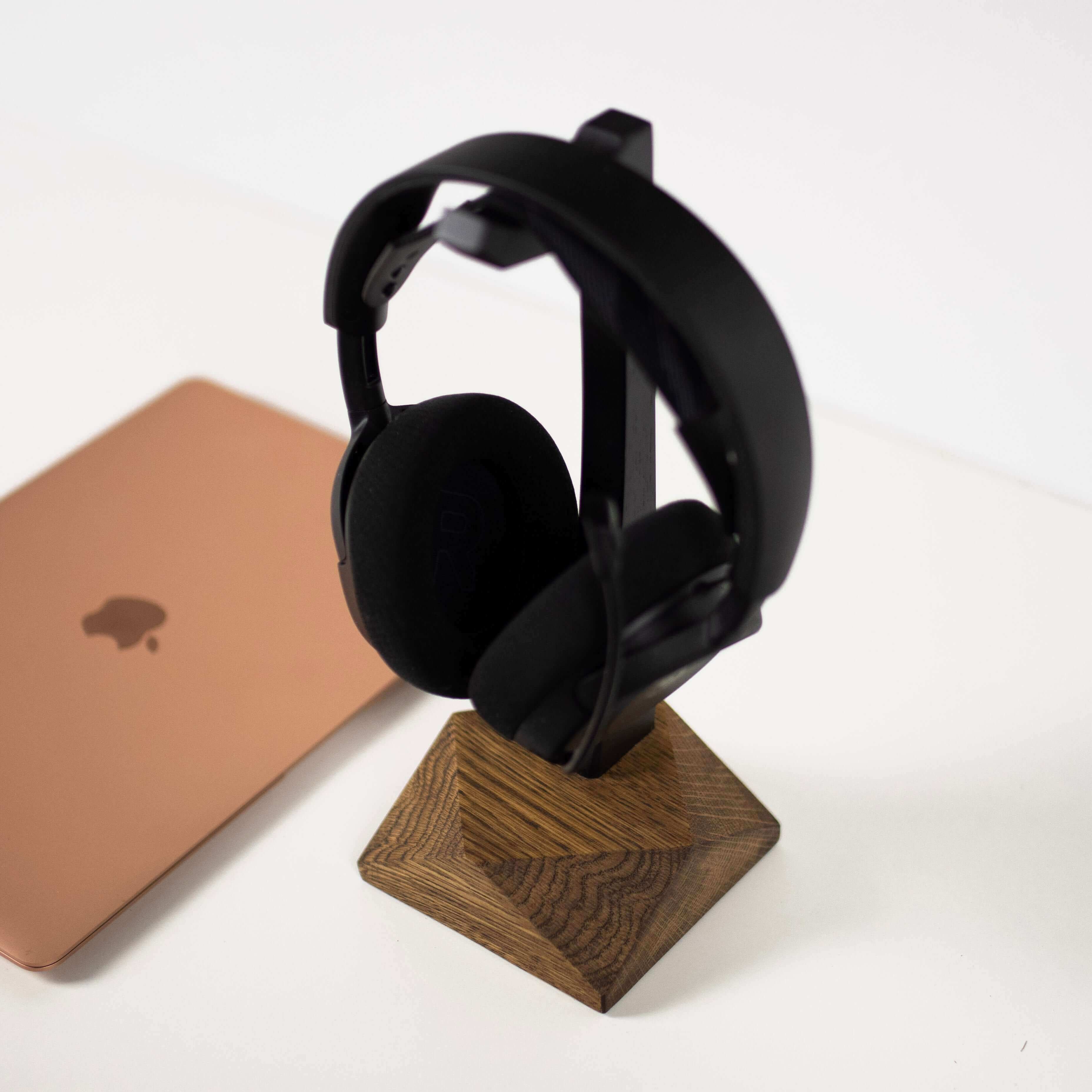 MINIMALISTIC HEADPHONE STAND - Chopzwood