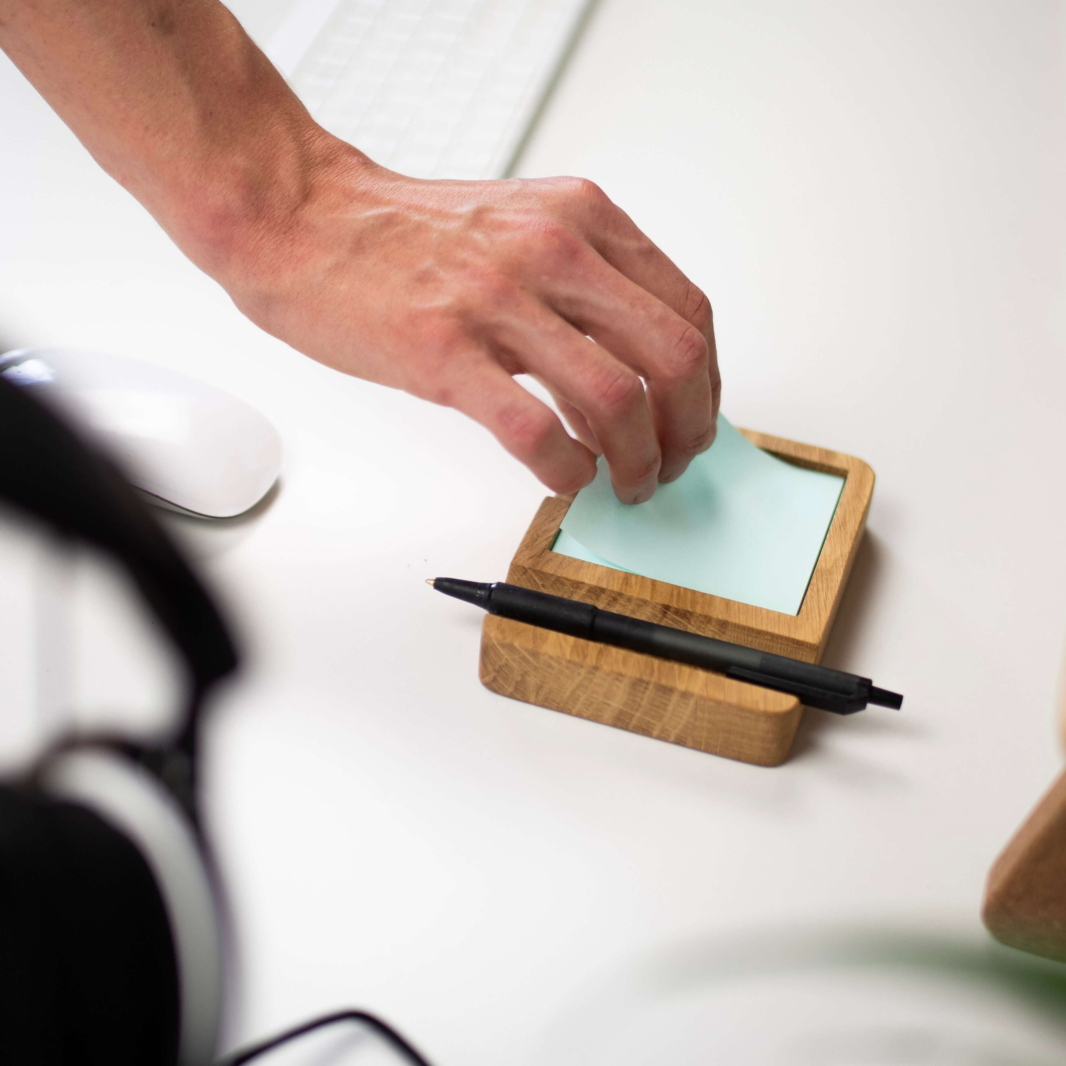 STICKY NOTE TRAY - Chopzwood