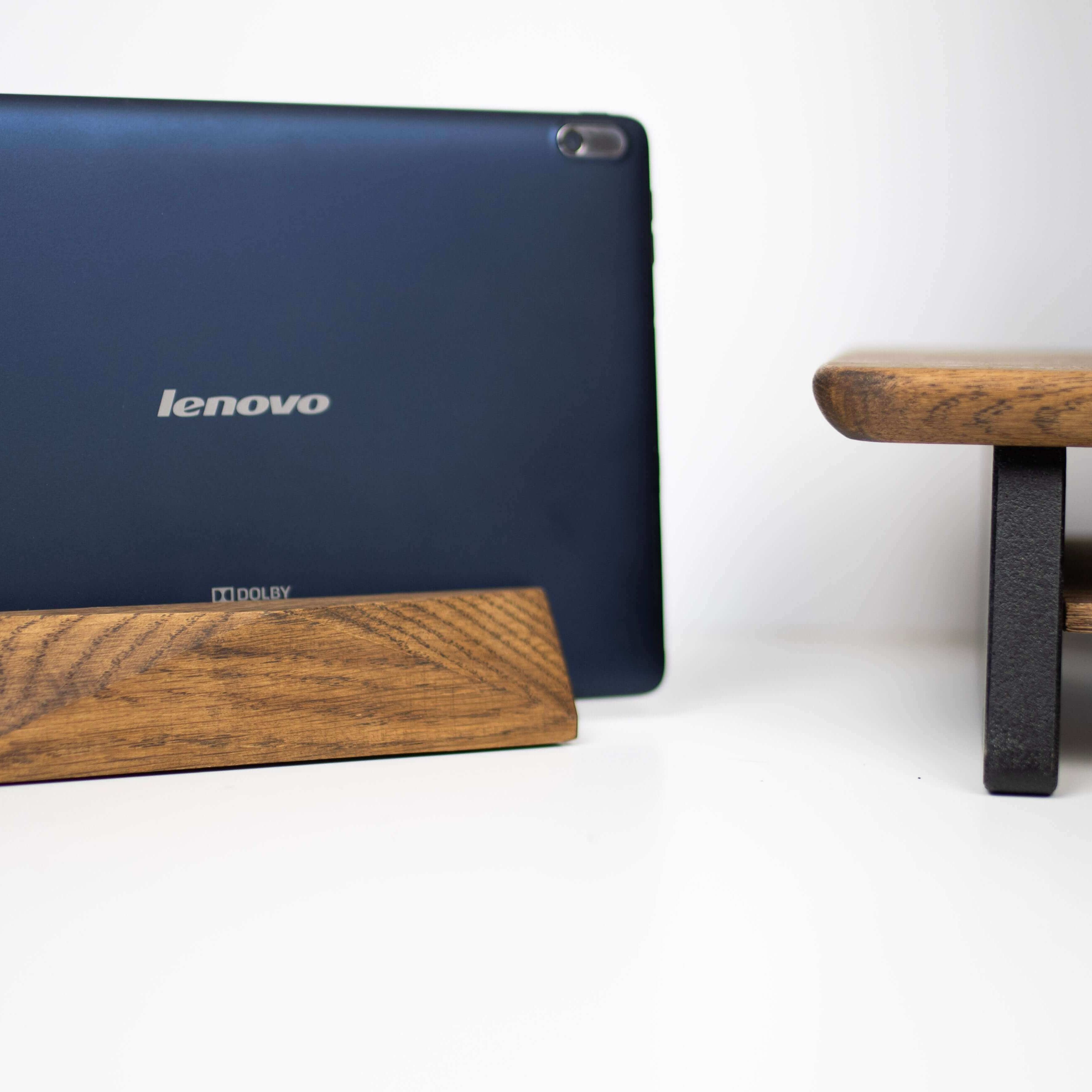 VERTICAL MINIMALISTIC MACBOOK STAND - Chopzwood